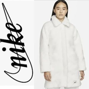 NWT Nike Icon Clash Long Sherpa Jacket XL This Jacket is Everything! It’s gorge